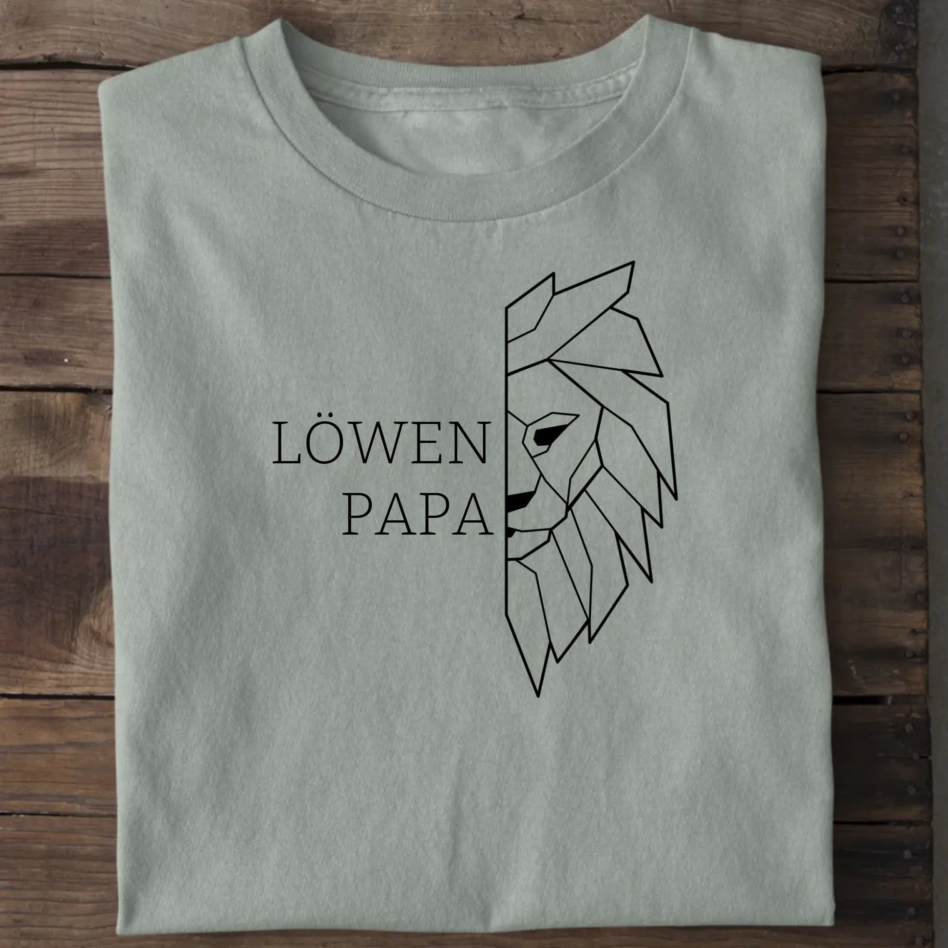 Löwen Papa - Bio Herren Shirt *personalisierbar (ohne Namen)* Creator T-Shirt 2.0 ST ST Aloe