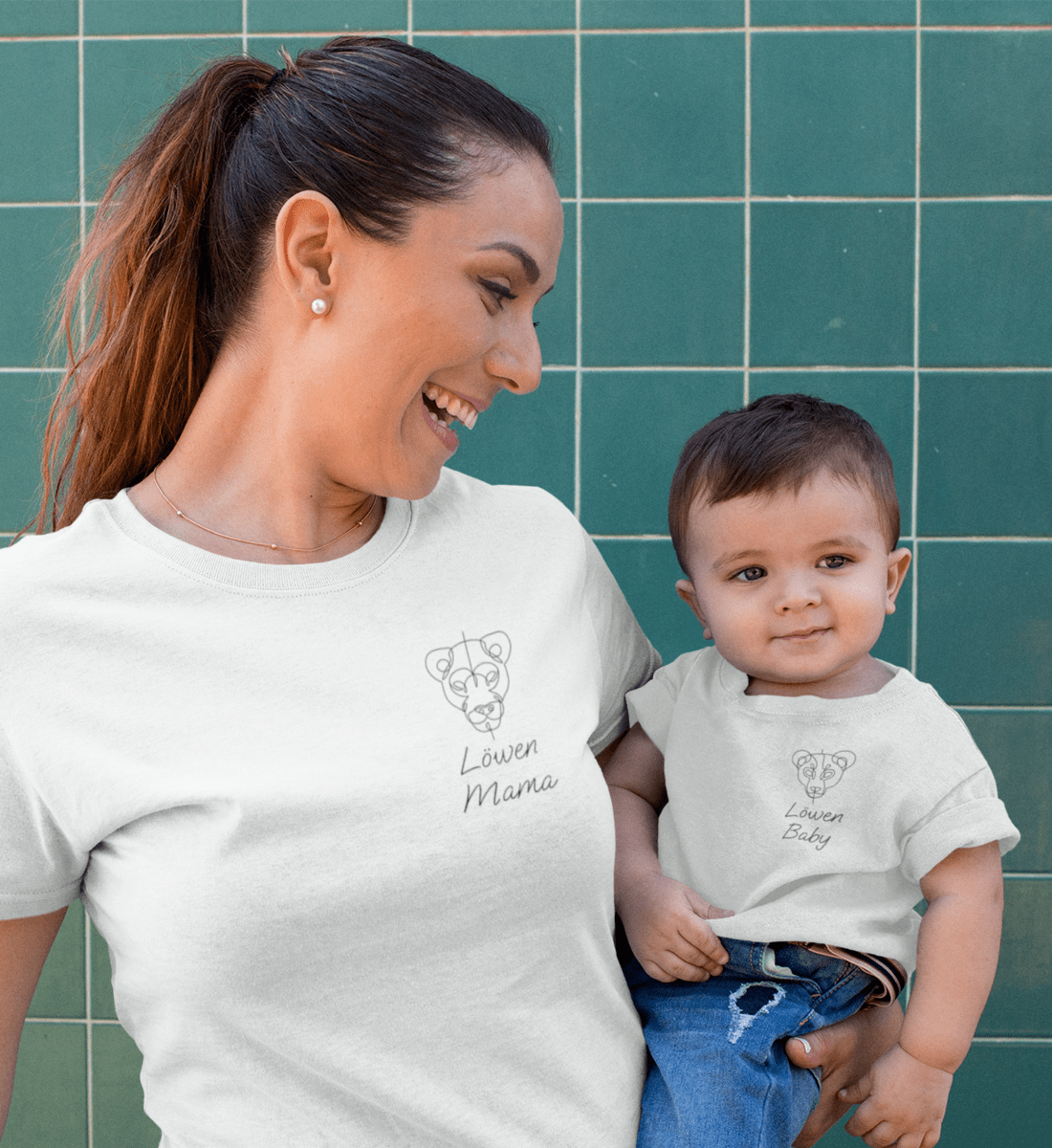 Löwen Mama One Line  - Damen Premium Organic Shirt