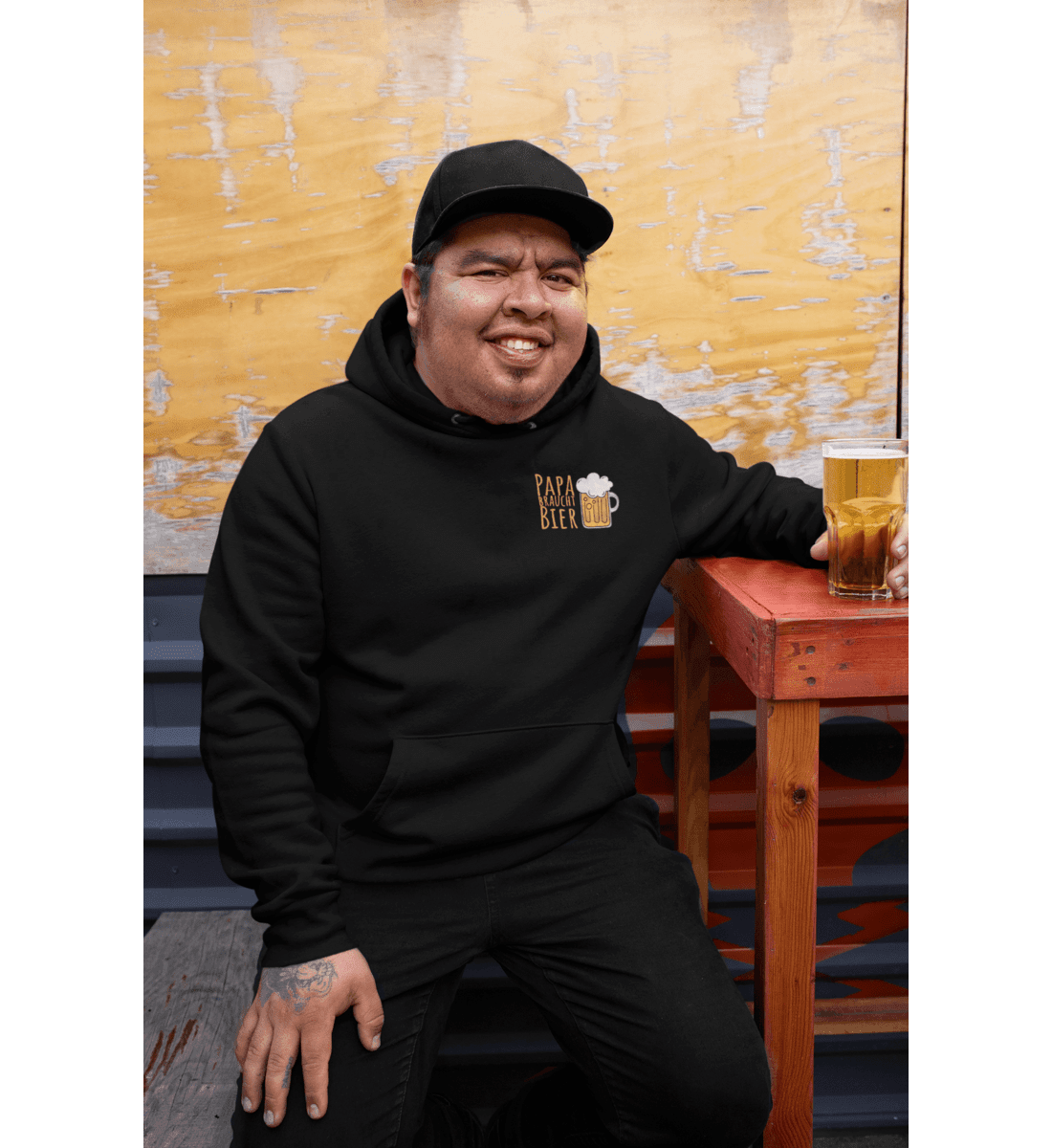 Papa braucht Bier  - Premium Organic Hoodie - Papasache