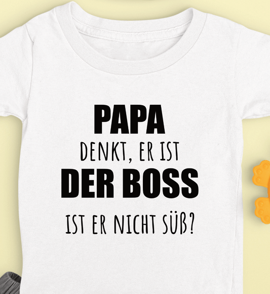 Papa denkt, er ist der Boss  - Organic Baby T-Shirt